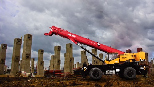 SANY Introduces New RT and Crawler Cranes for North American Market