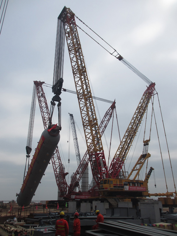 XCMG XGC28000 Crawler Crane sets another new record