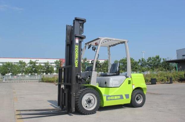 Zoomlion Launches the Upgraded Z Series of Diesel Fork Lift Trucks